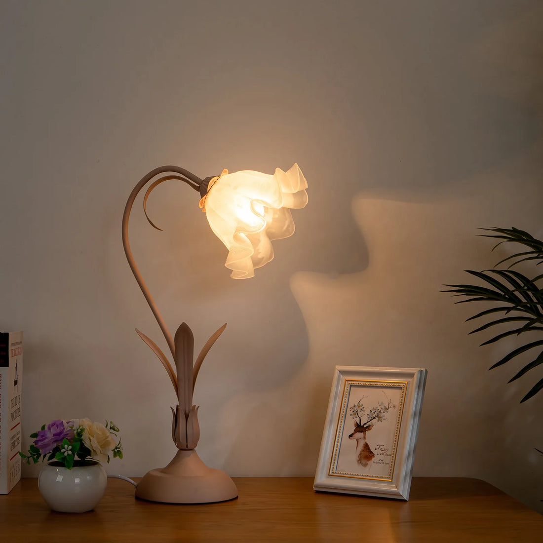 Bymaocar Pink Flower Desk Light LED Table 110V Fashional Lamp Indoor Lighting E27 Home Decor W/ Glass Lampshade for Bedroom Desk